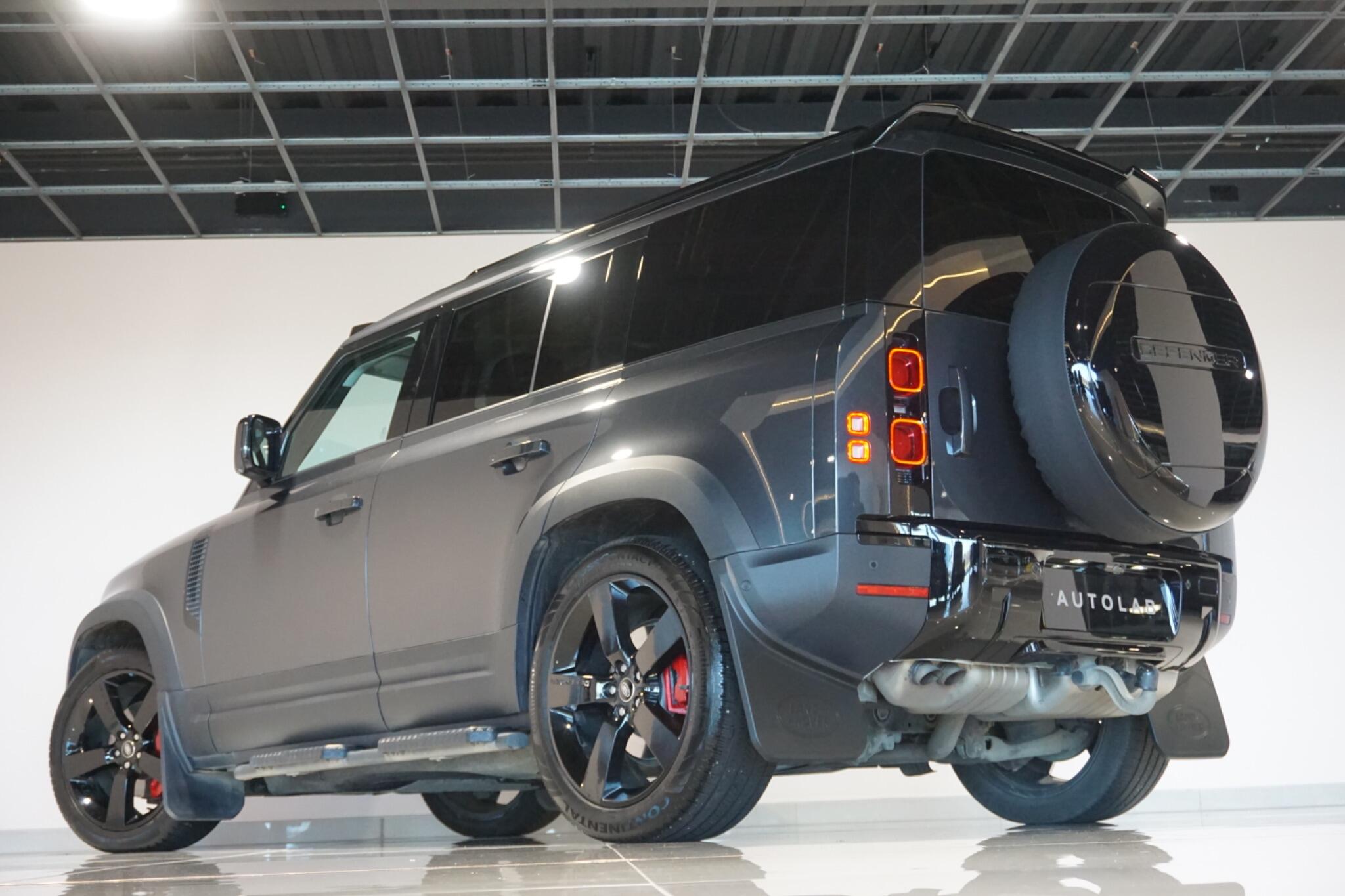 Land Rover Defender 110 3.0 D300 MHEV HSE Hard Top SUV 5dr Diesel Auto 4WD MWB Euro 6 (s/s) (300 ps)